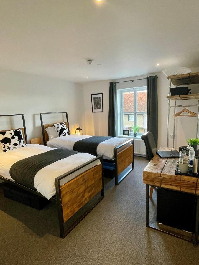Booking Urban At Stisted Braintree Extérieur photo